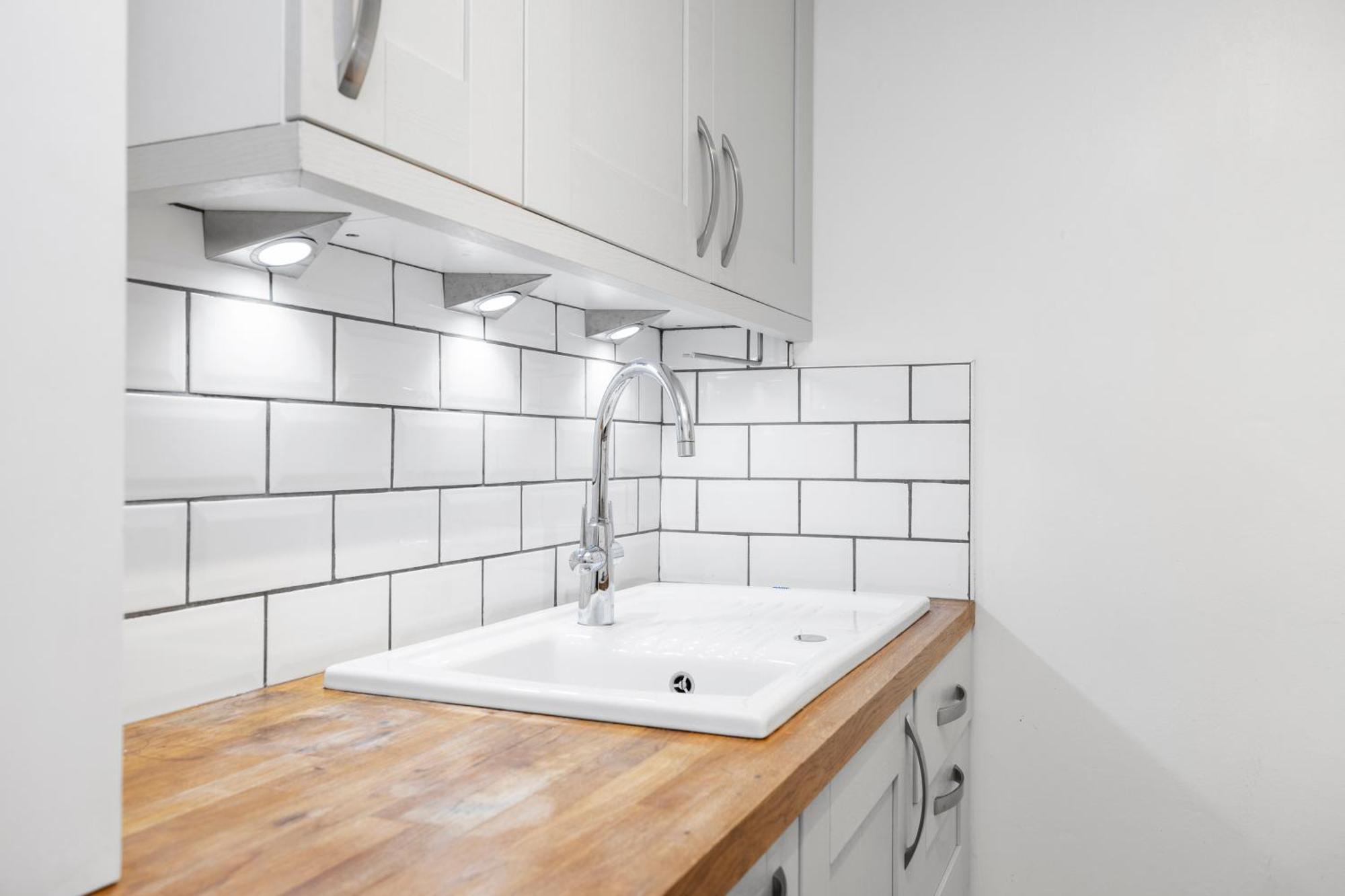 Joivy Modern Flat In City Centre - For Up To 3 Guests Apartman Edinburgh Kültér fotó