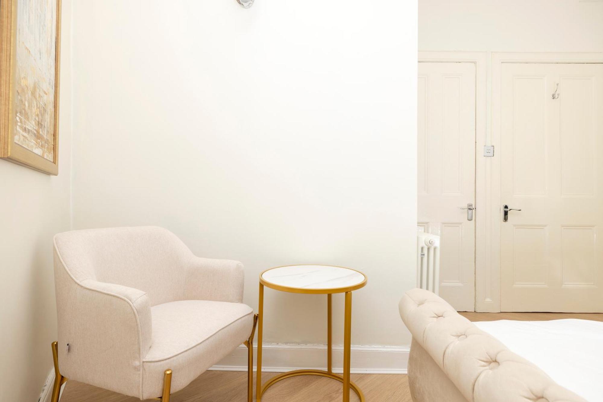 Joivy Modern Flat In City Centre - For Up To 3 Guests Apartman Edinburgh Kültér fotó