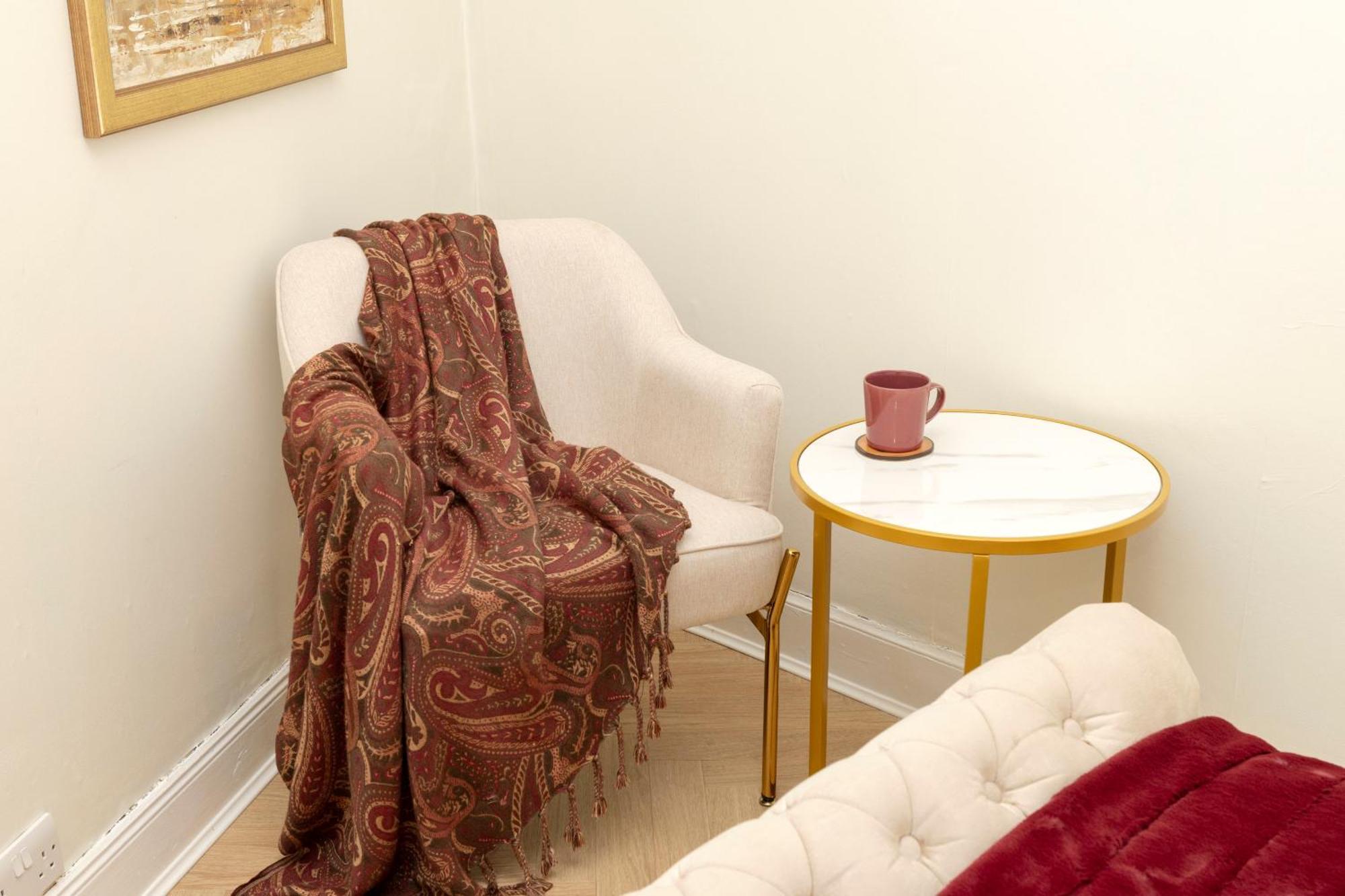 Joivy Modern Flat In City Centre - For Up To 3 Guests Apartman Edinburgh Kültér fotó