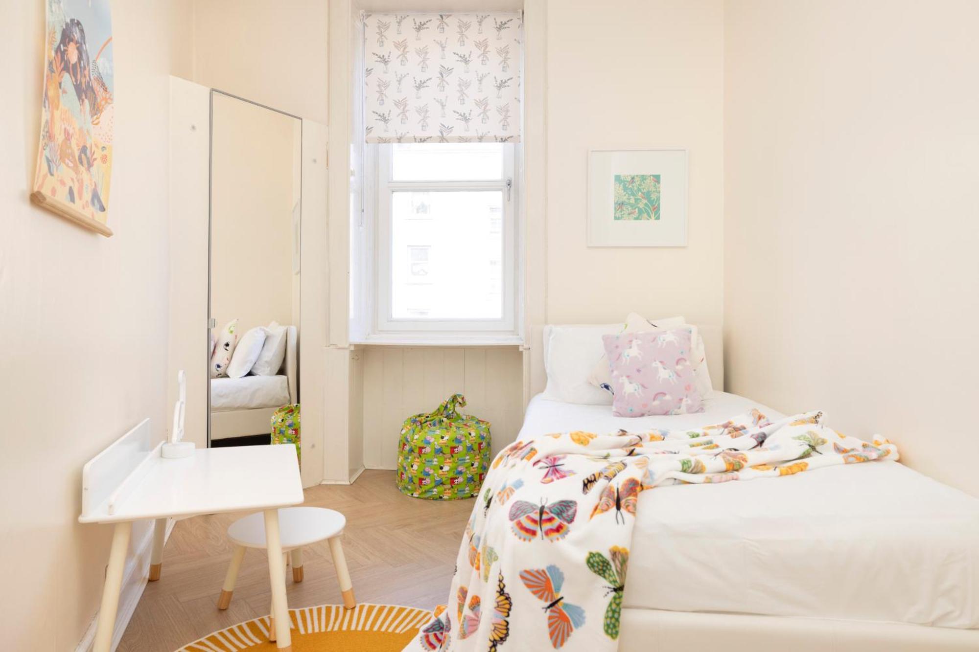 Joivy Modern Flat In City Centre - For Up To 3 Guests Apartman Edinburgh Kültér fotó