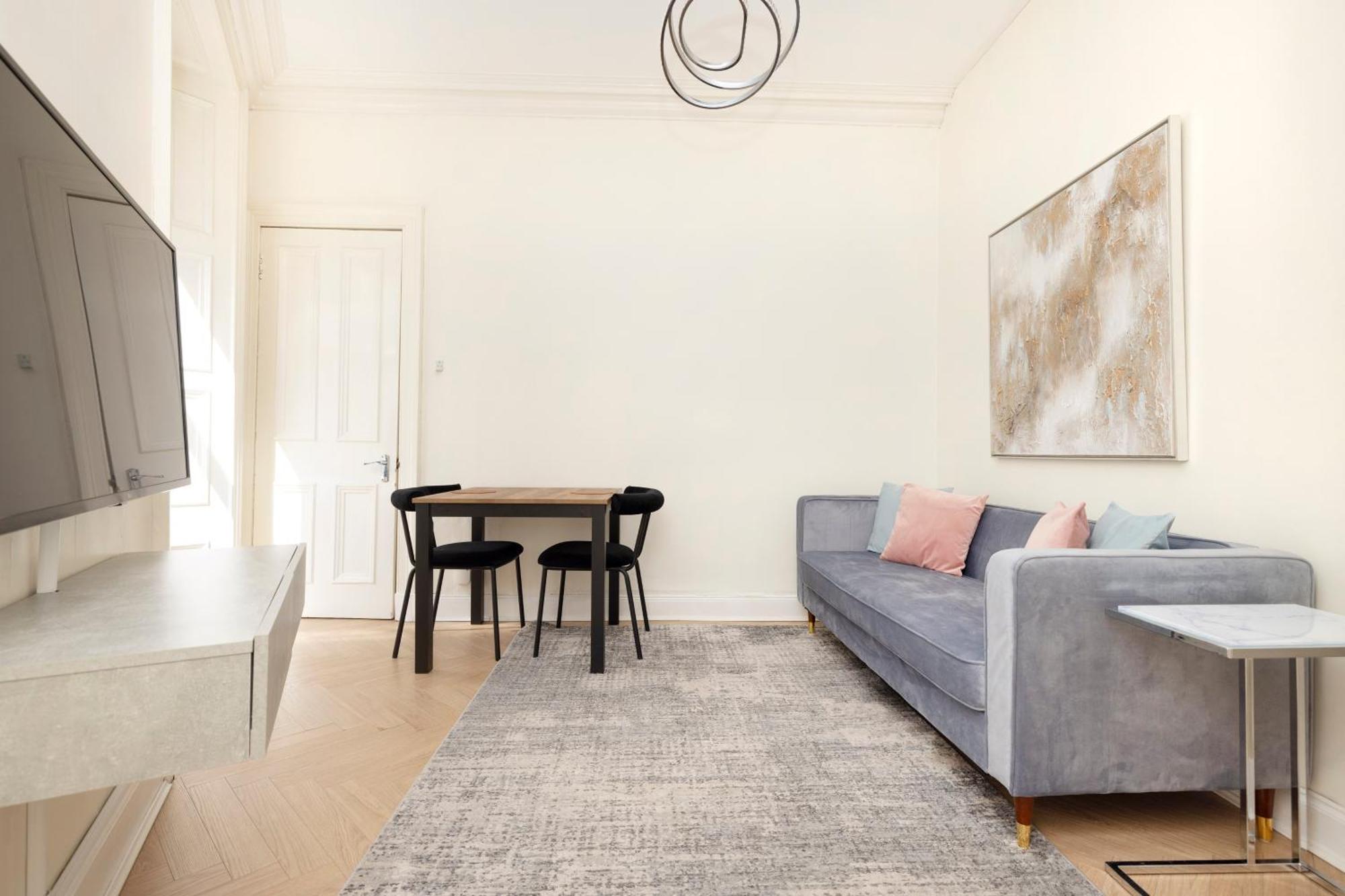 Joivy Modern Flat In City Centre - For Up To 3 Guests Apartman Edinburgh Kültér fotó